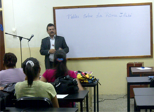 Alumnos de la Unidad Educativa Dr. Gastón Parra Luzardol de Zulia (Venezuela)